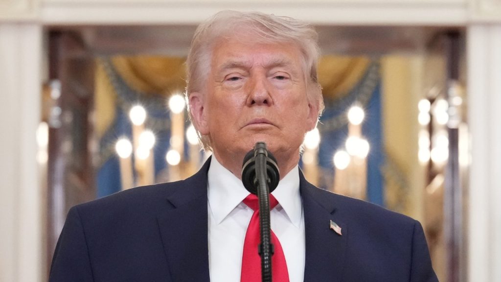 Trump Walks Up to the Mic, Leaves Americans Breathless with Game-changing Announcement Trump Walks Up to the Mic, Leaves Americans Breathless with Game-changing Announcement