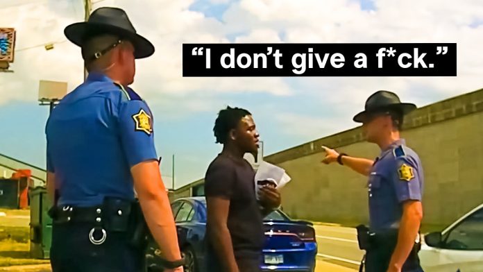 Arkansas Trooper Shuts Down Wannabe Tough Guy In Seconds
